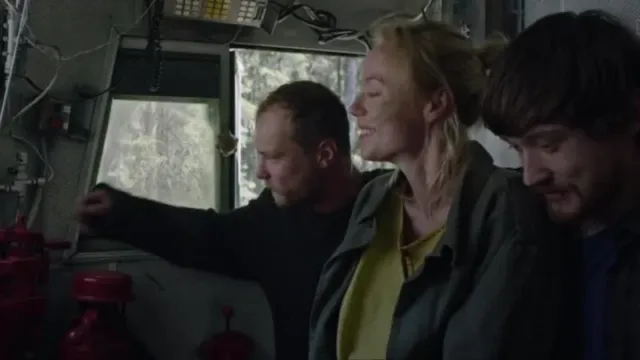 Кадры из сериала Эпидемия (2019)
